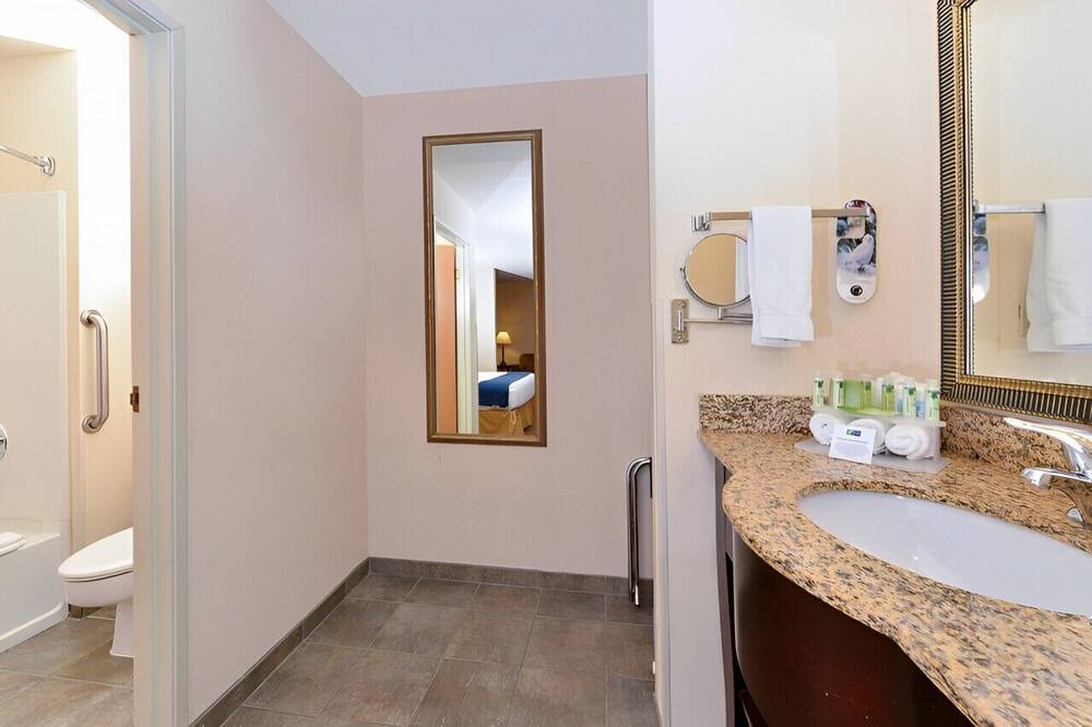 Photo of Bathroom in Farmington