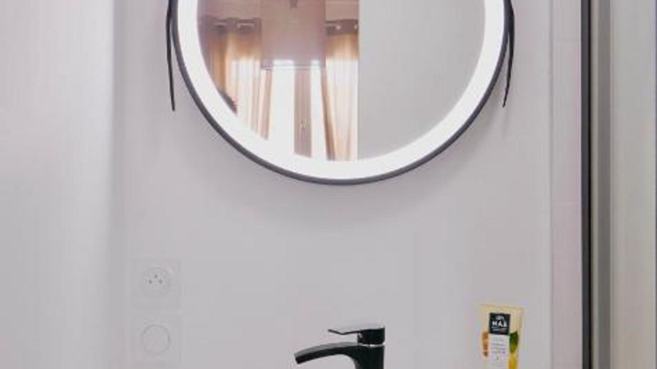 Photo of Bathroom in Lunel