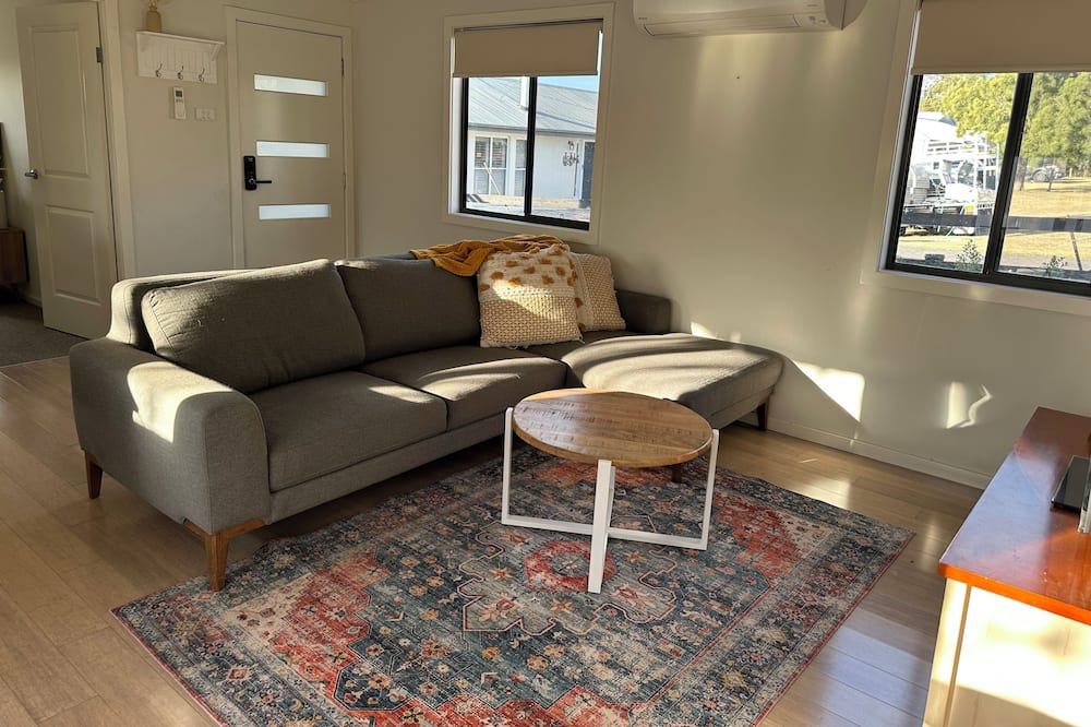 Photo of Livingroom in Louth Park