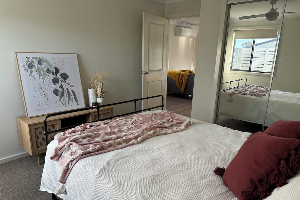 Photo of Bedroom in Louth Park