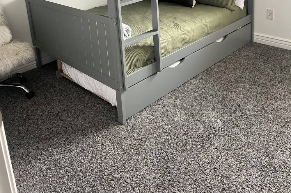 Photo of Bedroom in North Salt Lake
