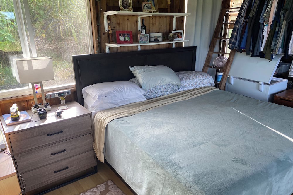 Photo of Bedroom in Kapoho