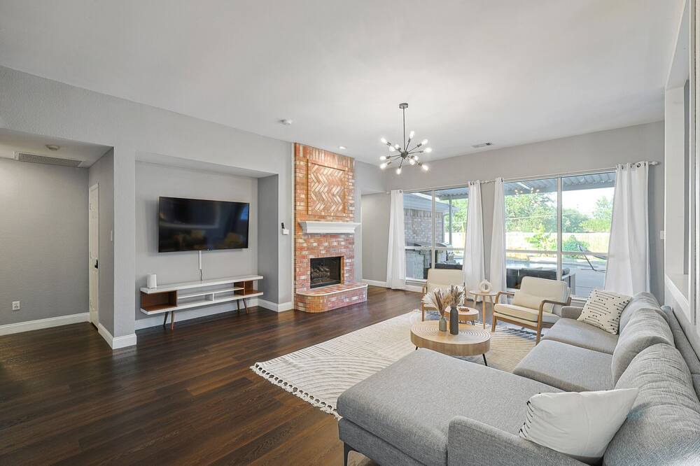 Photo of Livingroom in Mesquite