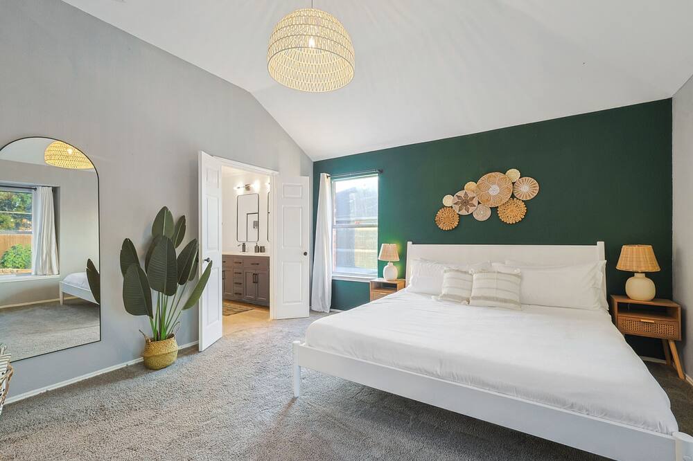 Photo of Bedroom in Mesquite