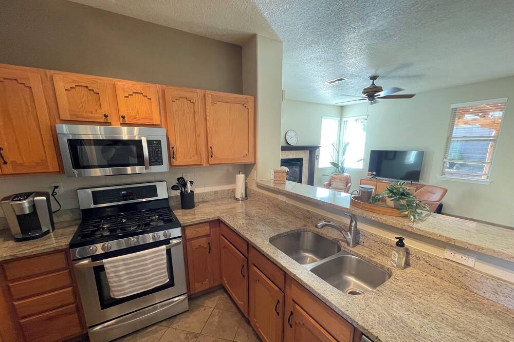 Photo of Kitchen in Westside
