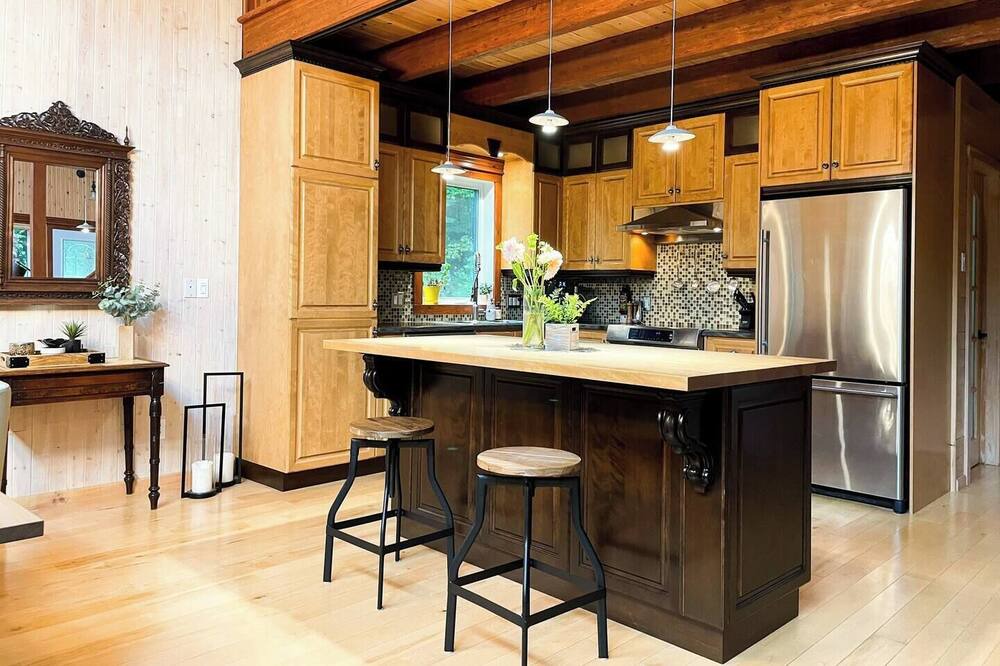 Photo of Kitchen in Lac-aux-Sables