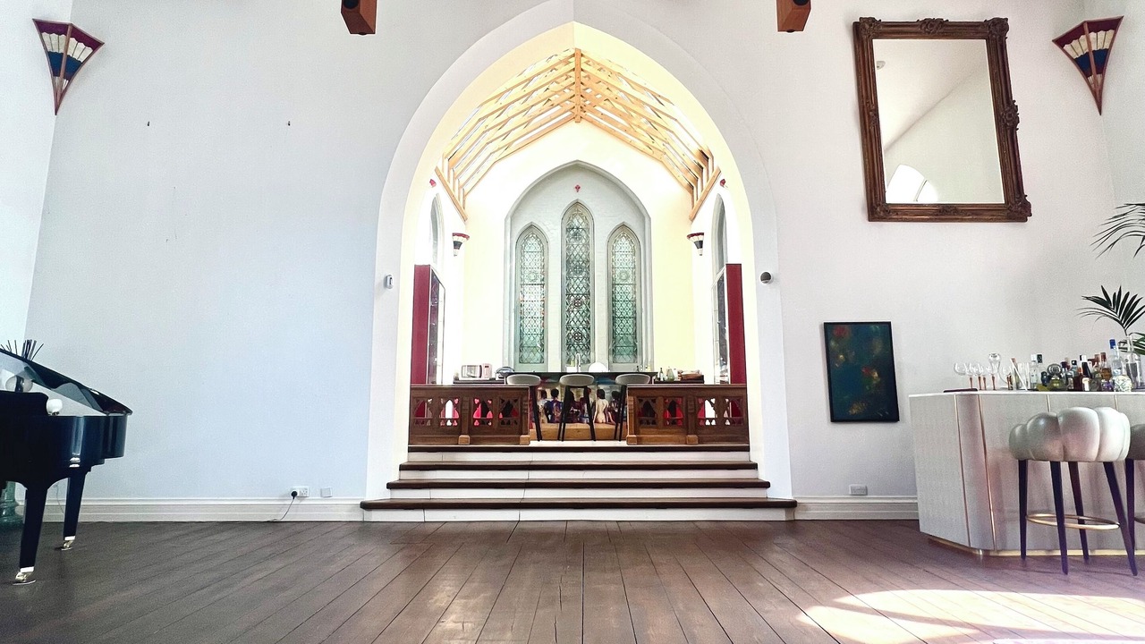 Photo of Outdoor in Uxbridge South