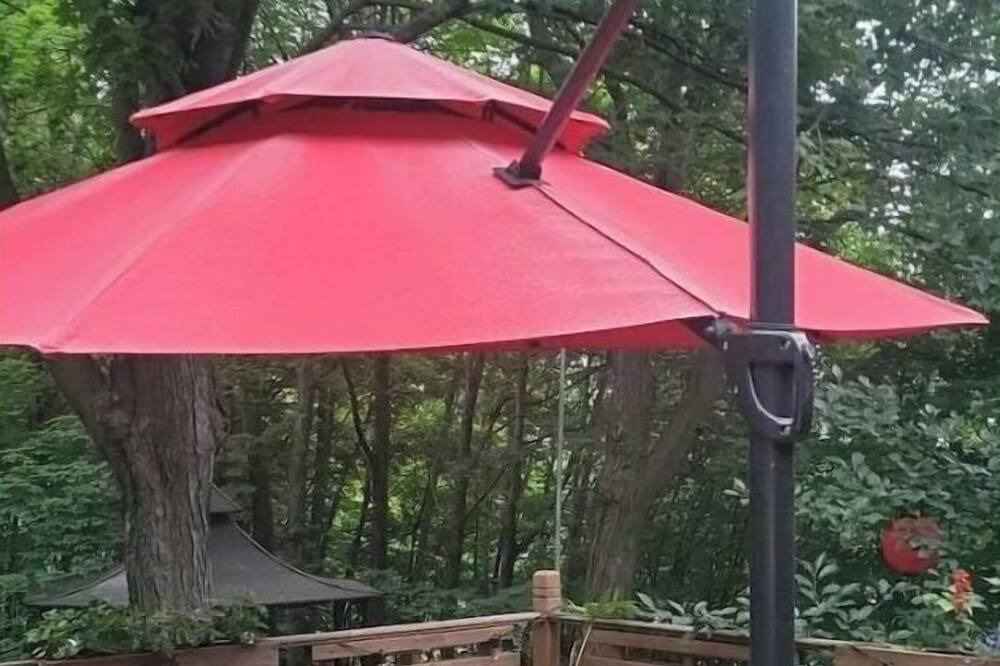 Photo of Patio Balcony in Saint-Laurent-de-l'ile d'Orleans