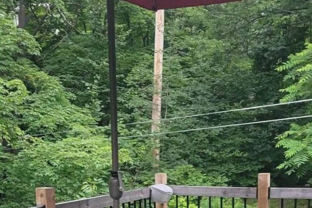 Photo of Patio Balcony in Saint-Laurent-de-l'ile d'Orleans