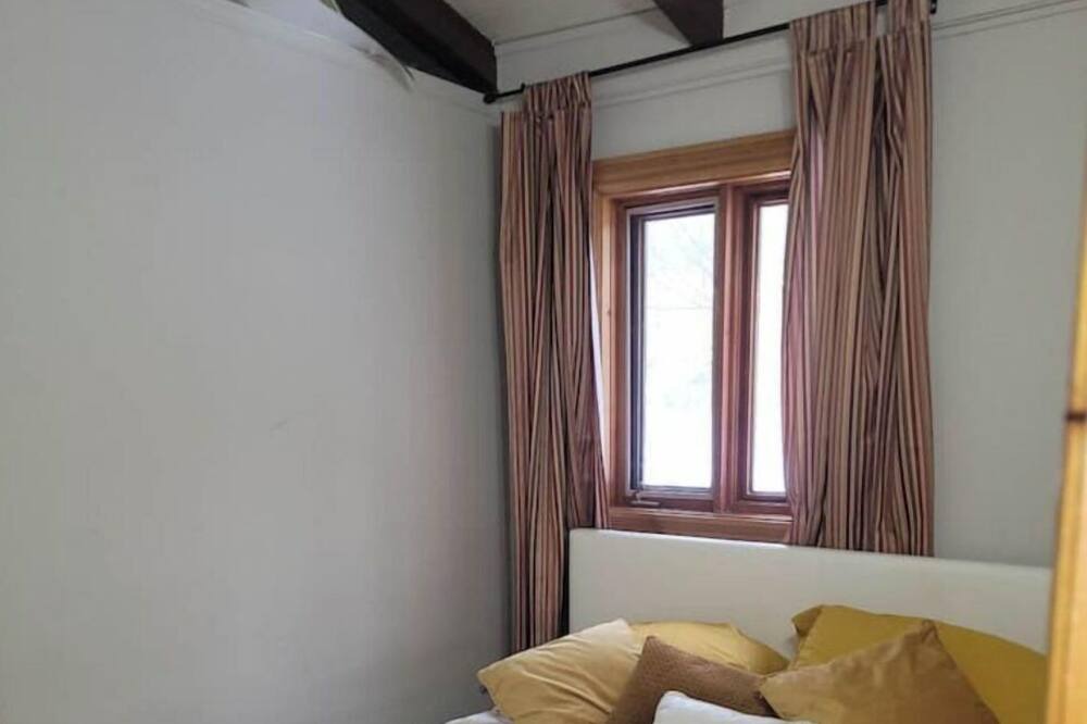 Photo of Bedroom in Saint-Laurent-de-l'ile d'Orleans