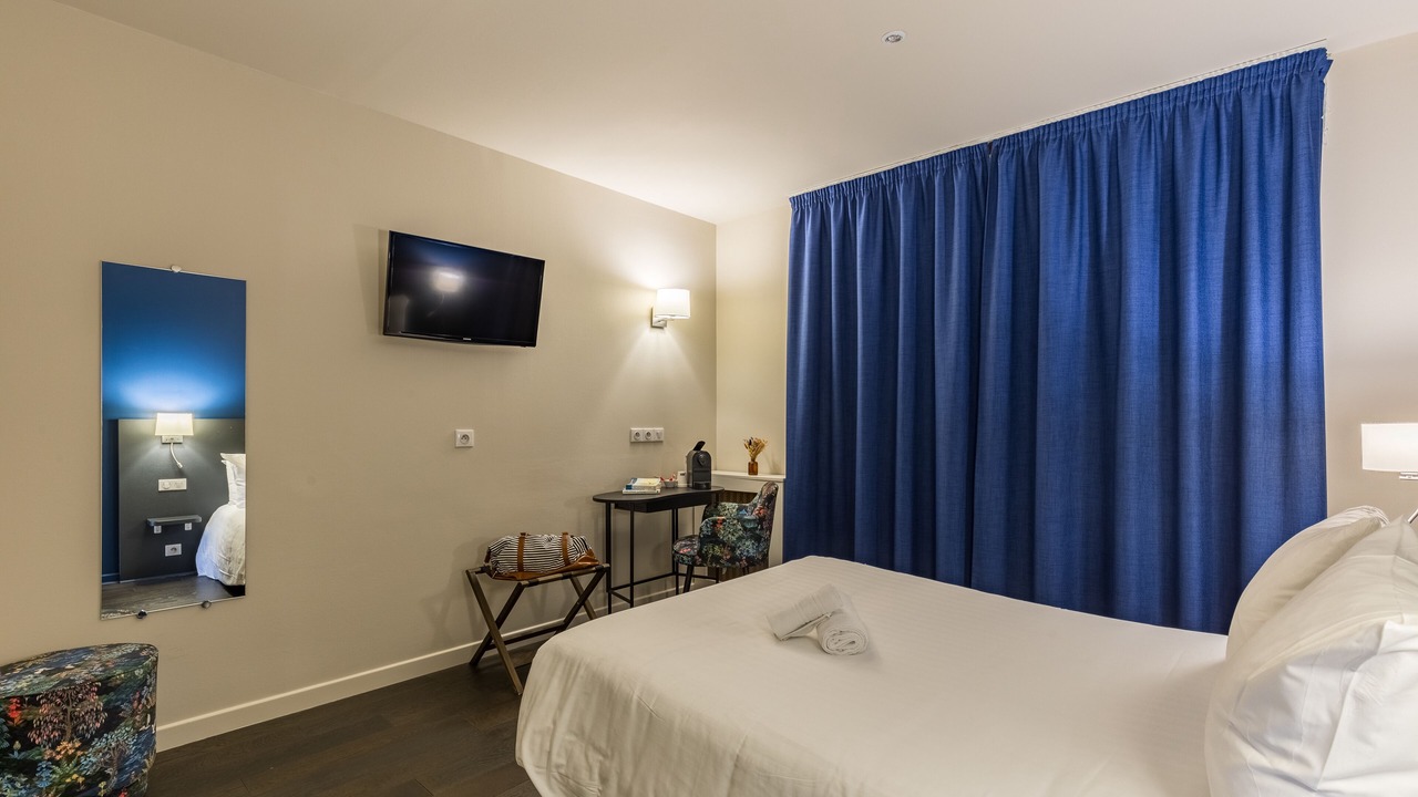 Photo of Bedroom in Saint-Helier