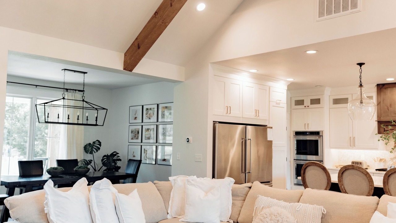 Photo of Livingroom in Ozark