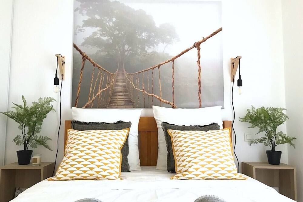 Photo of Bedroom in Fontaine-Bayonne-Cartoucherie