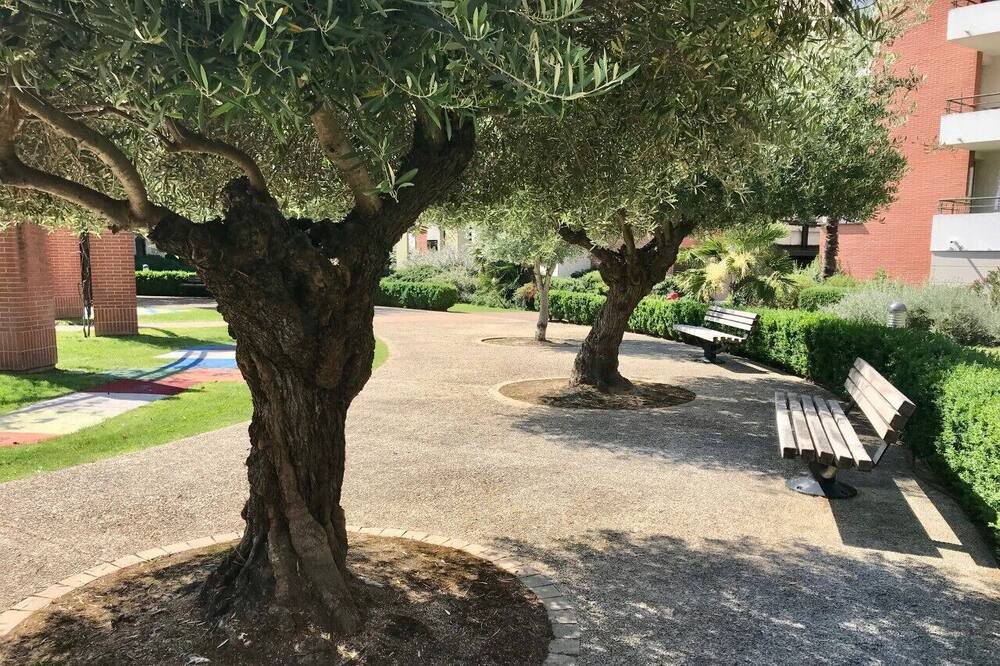 Photo of Outdoor in Fontaine-Bayonne-Cartoucherie