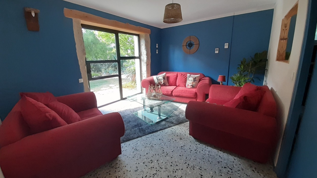 Photo of Livingroom in Roche-Saint-Secret