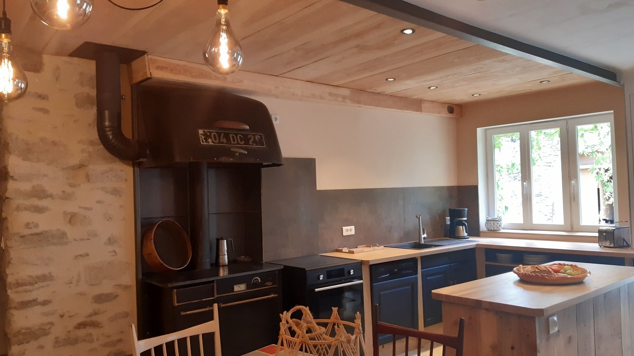 Photo of Kitchen in Roche-Saint-Secret