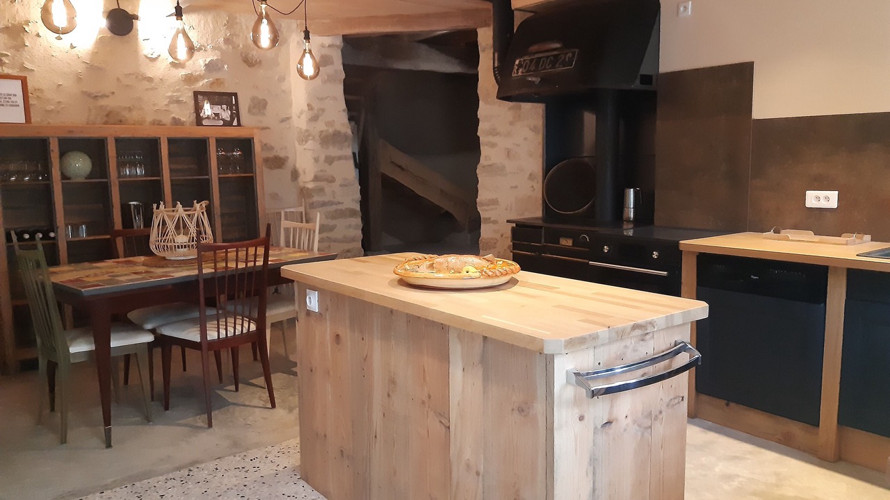 Photo of Kitchen in Roche-Saint-Secret