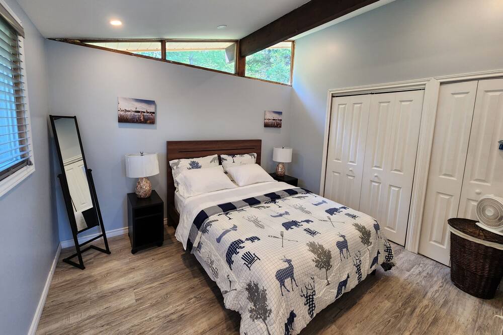Photo of Bedroom in West Arm