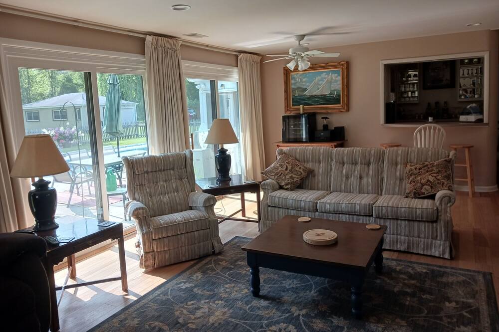 Photo of Bedroom in Canandaigua