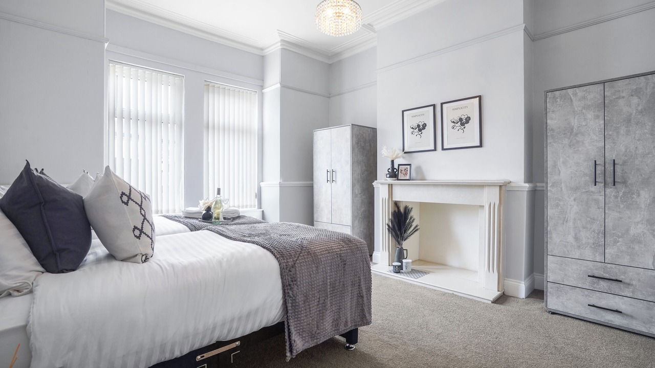 Photo of Others in Castleford