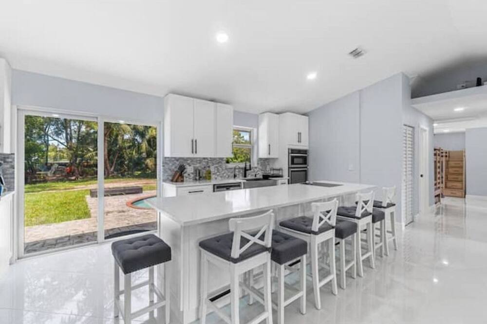 Photo of Kitchen in Hunt Club