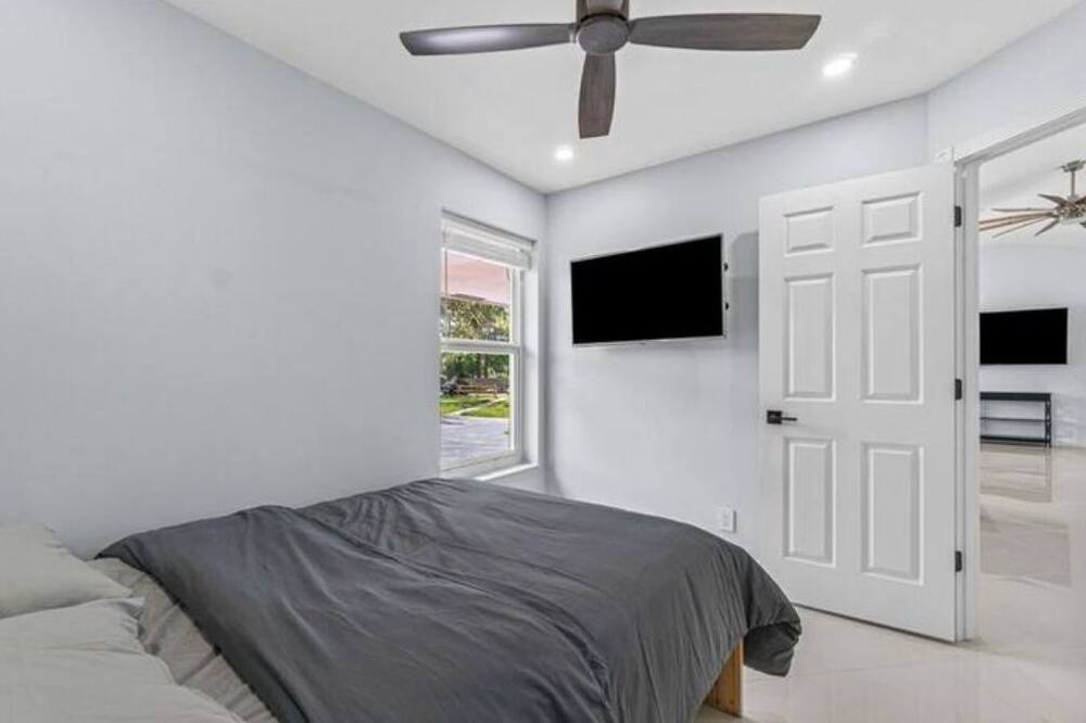 Photo of Bedroom in Hunt Club