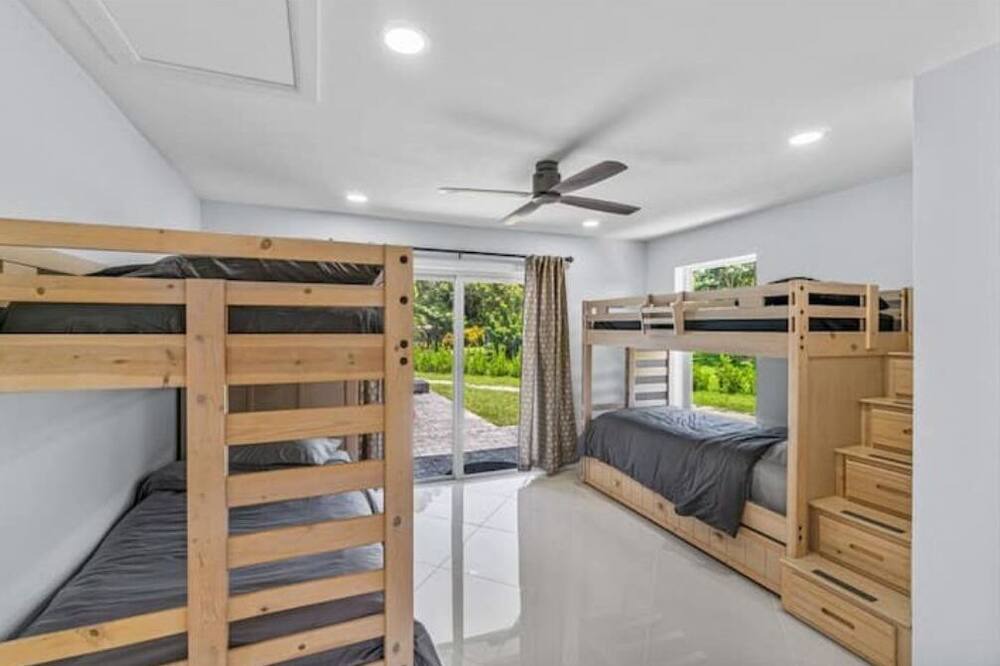 Photo of Bedroom in Hunt Club