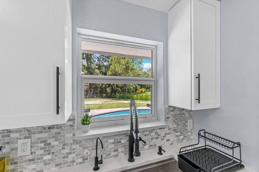 Photo of Kitchen in Hunt Club