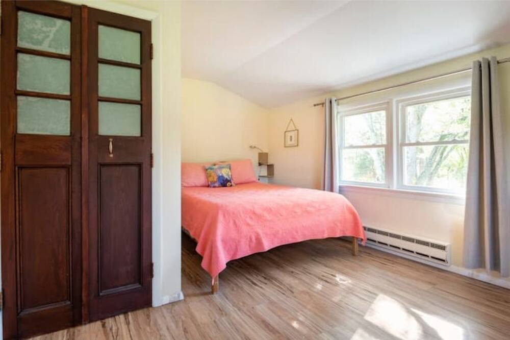 Photo of Bedroom in New Paltz