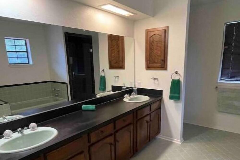 Photo of Bathroom in Bartonville