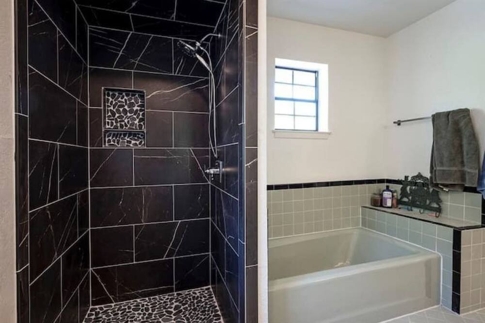 Photo of Bathroom in Bartonville
