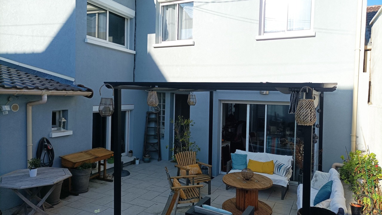 Photo of Outdoor in Houilles