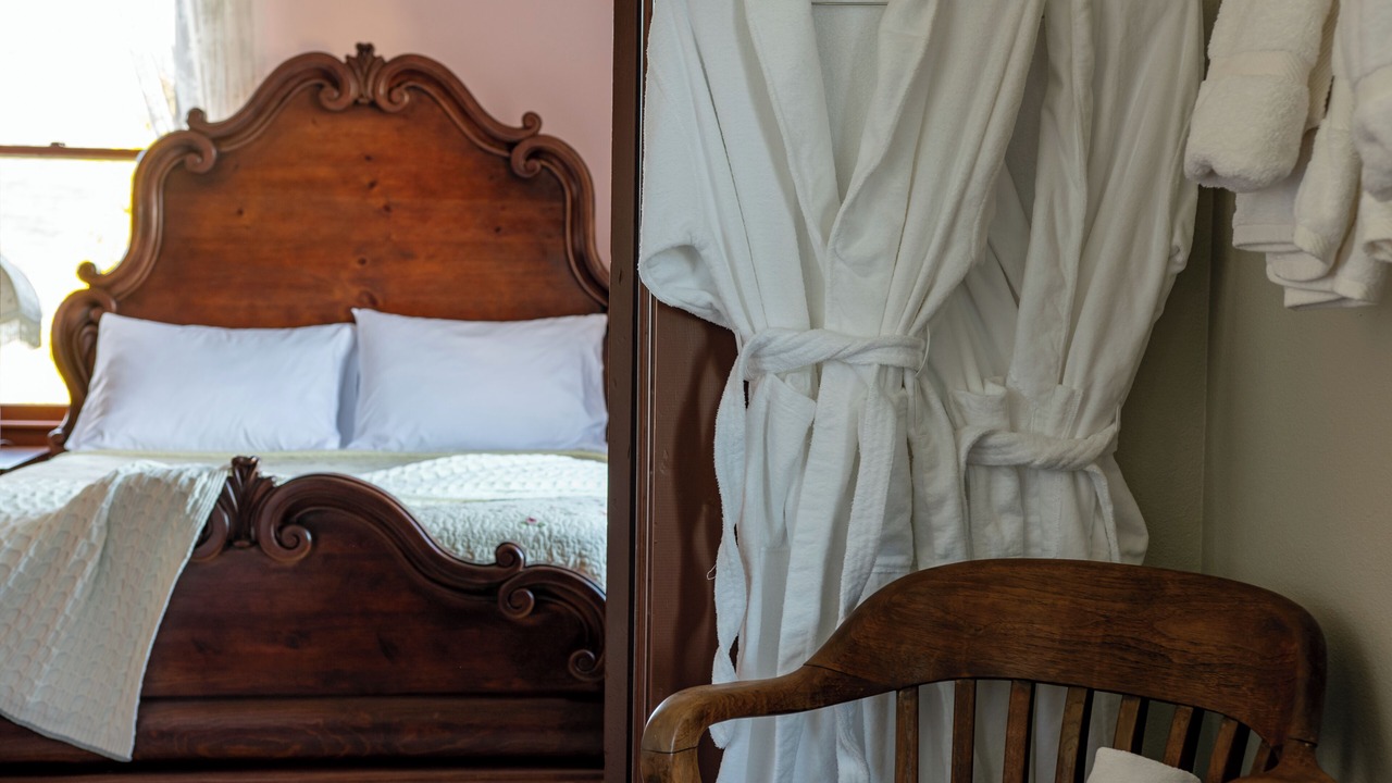 Photo of Bedroom in Ilwaco
