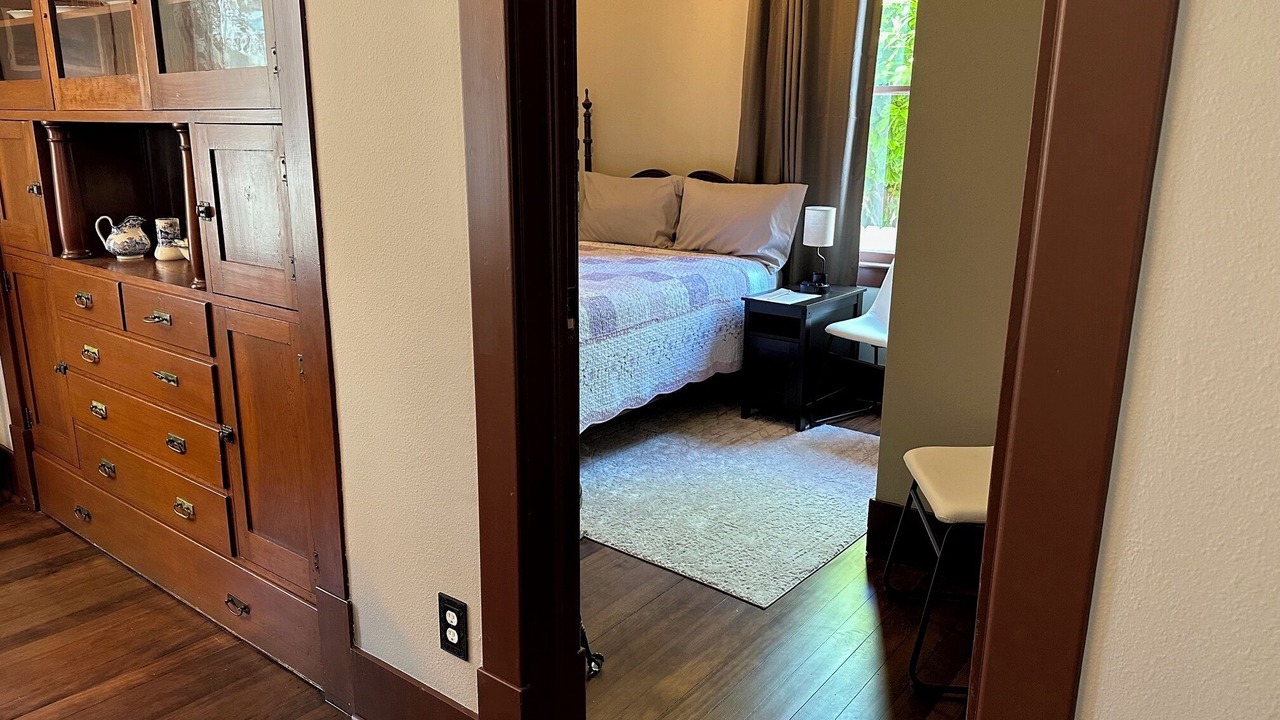 Photo of Bedroom in Ilwaco