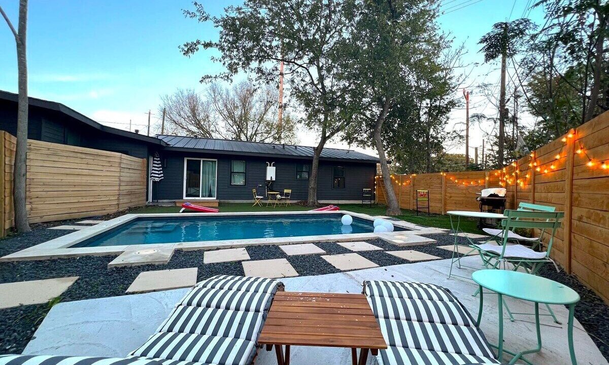 Photo of Outdoor in MLK