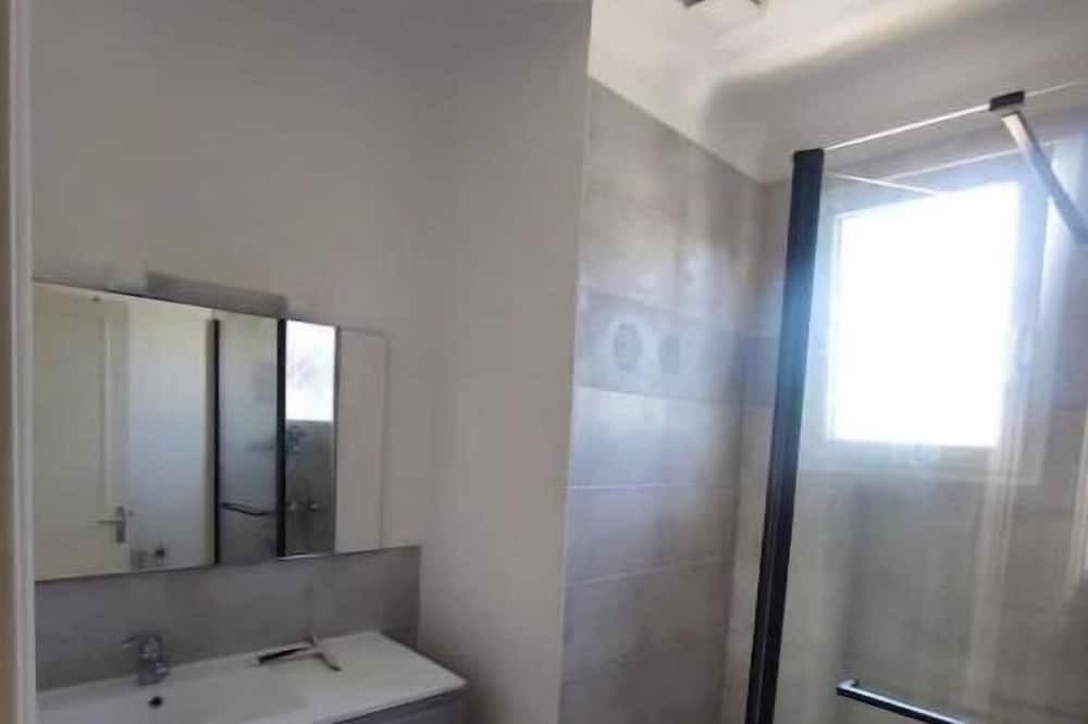 Photo of Bathroom in Montier-en-Der