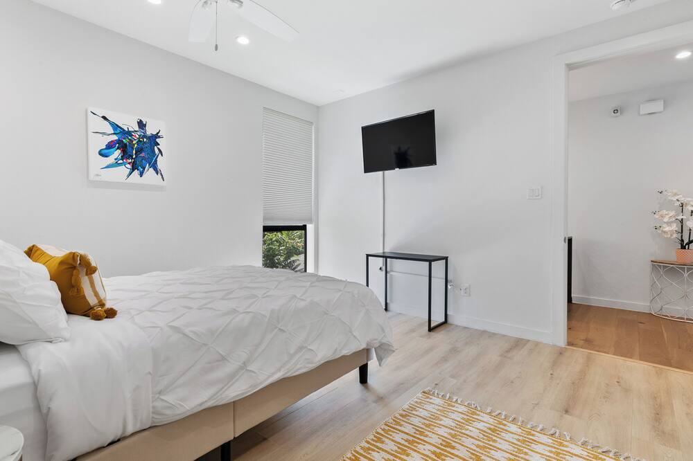 Photo of Bedroom in Old East Dallas