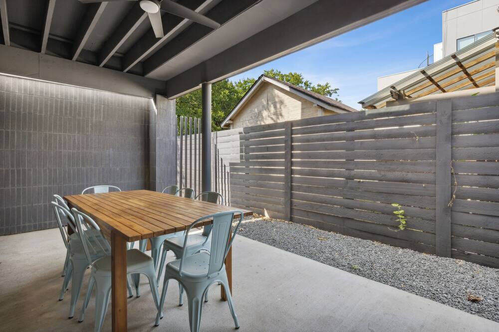 Photo of Outdoor in Old East Dallas