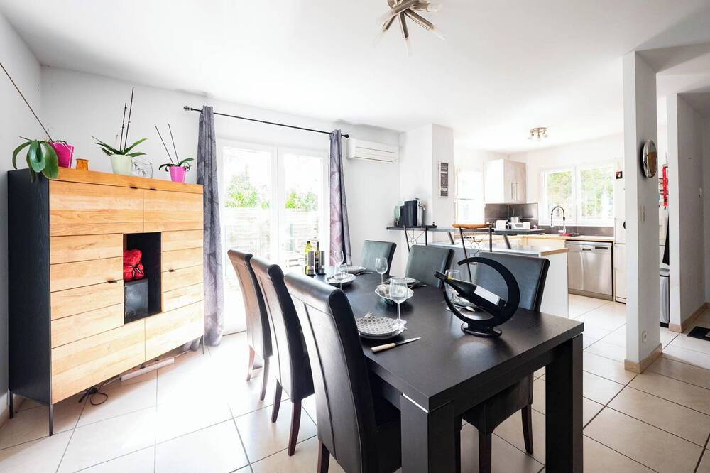 Photo of Kitchen in Saint-Paul-et-Valmalle