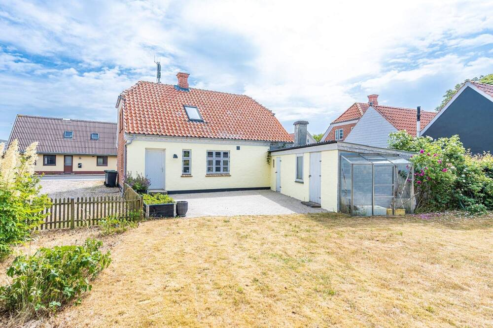 Photo of Outdoor in Henne