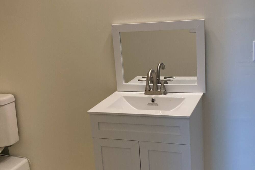 Photo of Bathroom in Bristol Hills