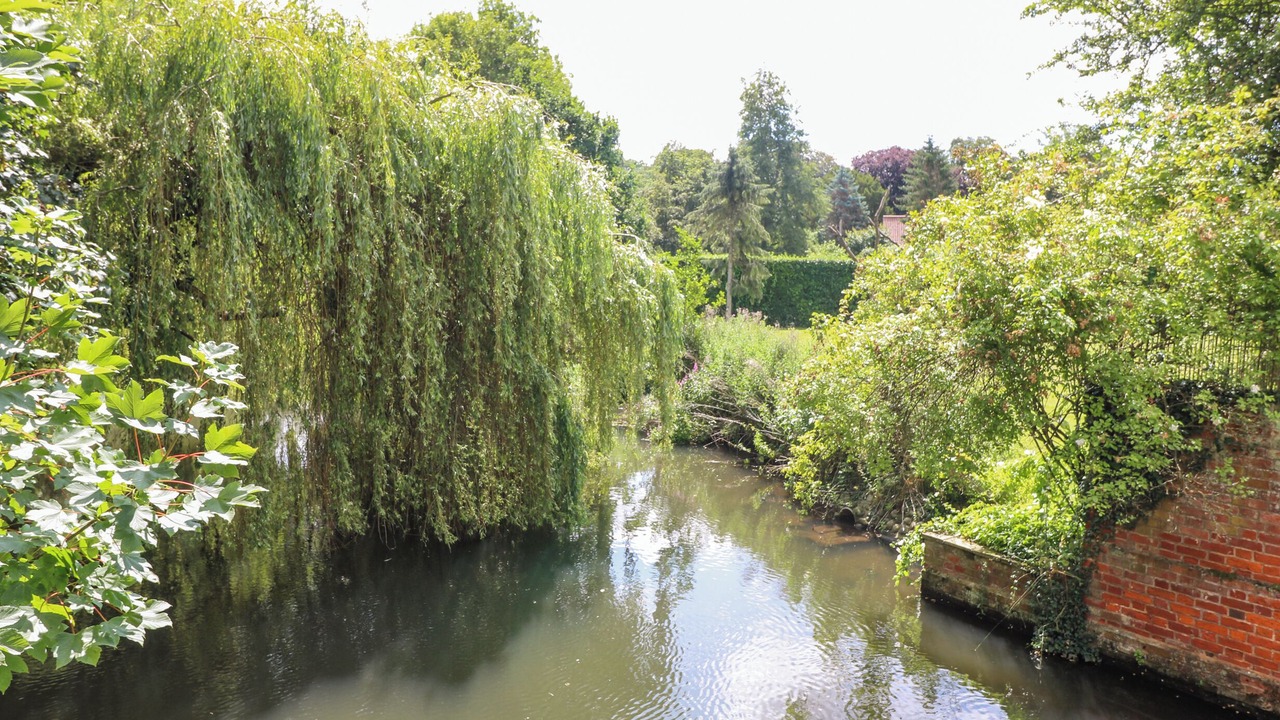 Photo of Others in Aylsham