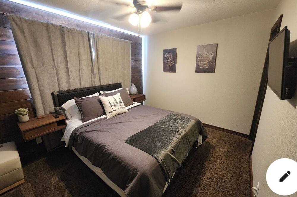 Photo of Bedroom in Big Bear City