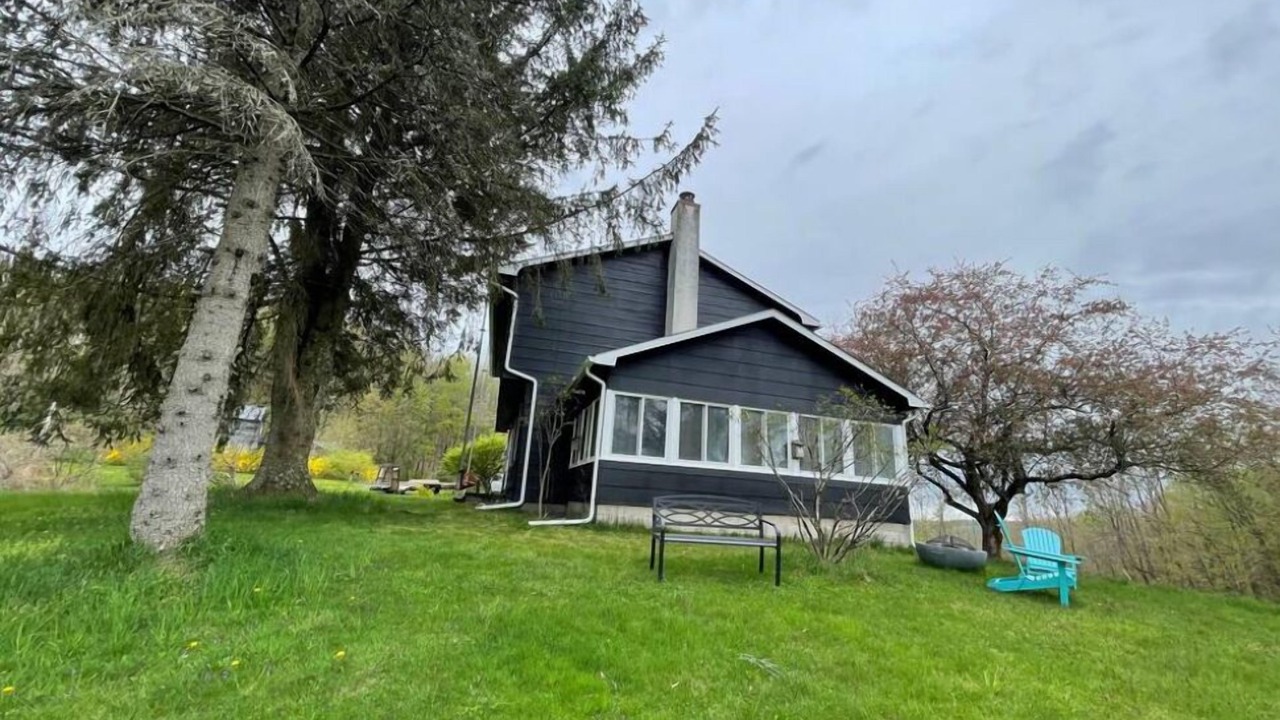 Photo of Outdoor in Jeffersonville