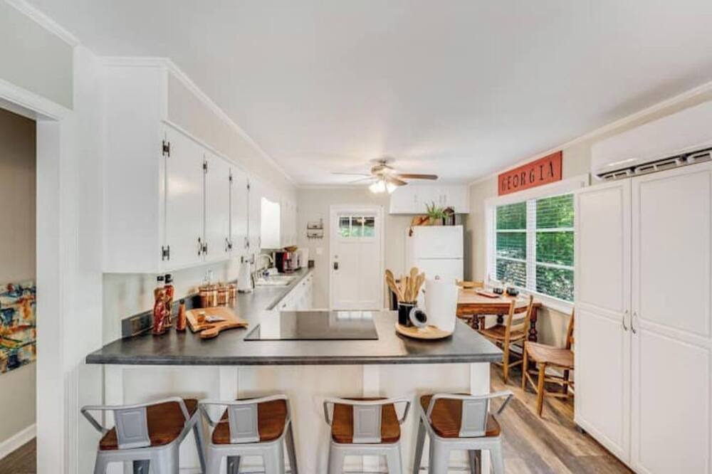 Photo of Kitchen in Reed Creek