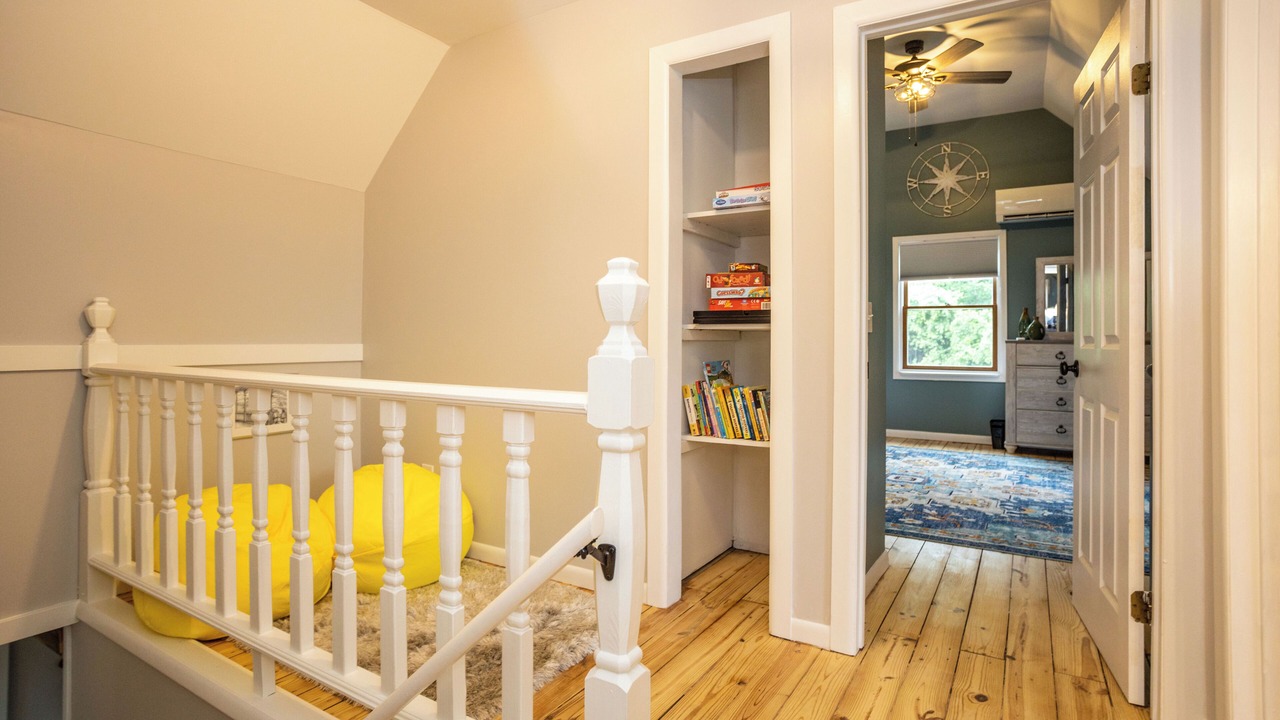 Photo of Others in Bristol Hills