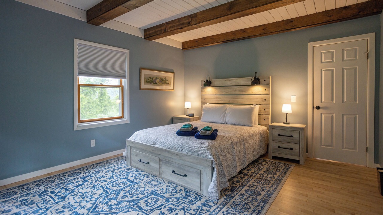 Photo of Others in Bristol Hills