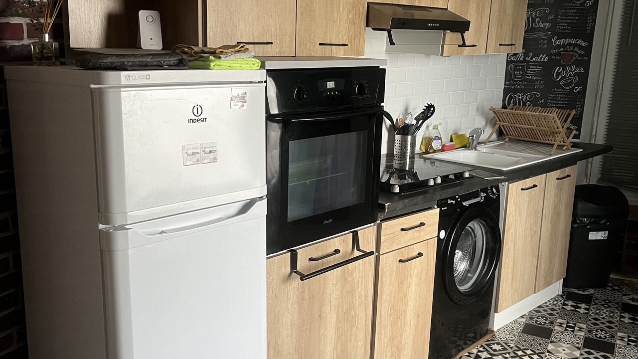 Photo of Kitchen in Saint-Jean-sur-Mayenne