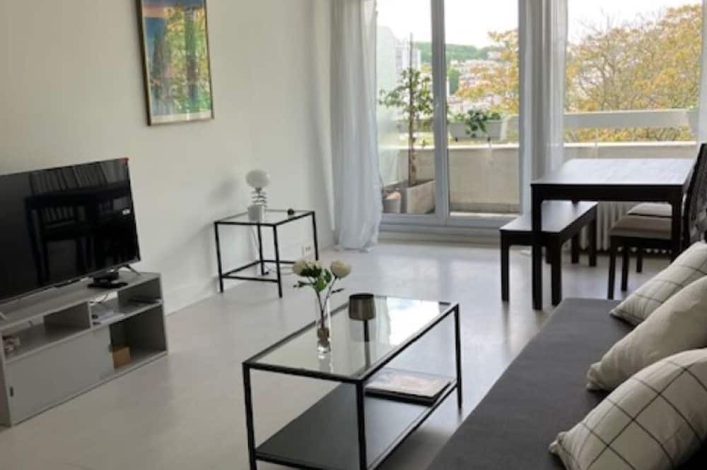 Photo of Livingroom in Sevres