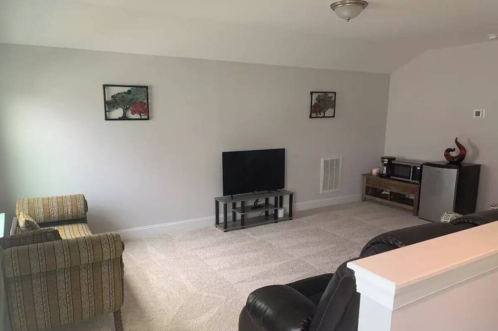 Photo of Livingroom in Benson